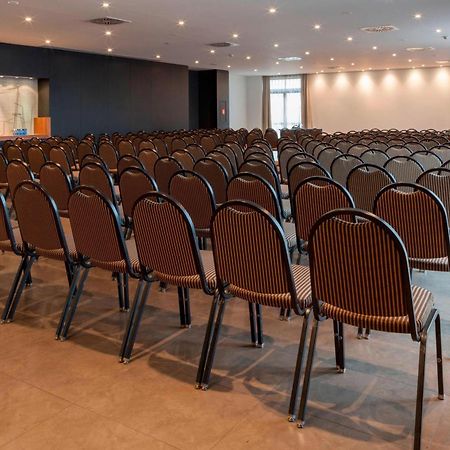 Ac Hotel By Marriott Madrid Airport Coslada Exterior foto